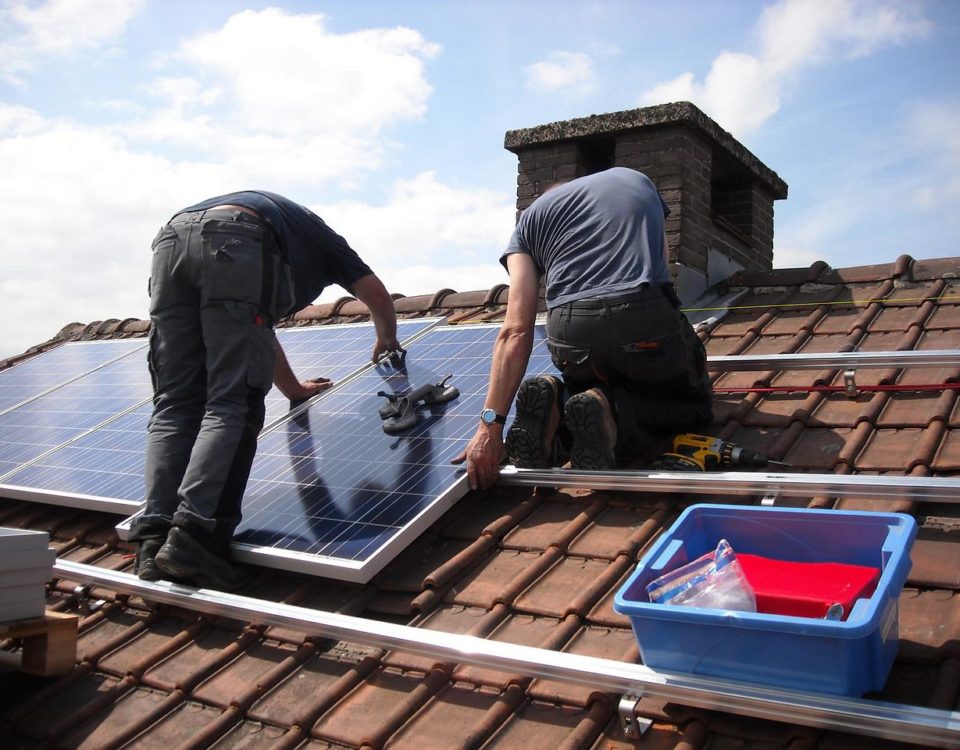 Installation panneaux solaires